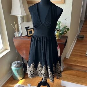 Babyonline D.R.E.S.S. Black Halter Top. Large. NWT